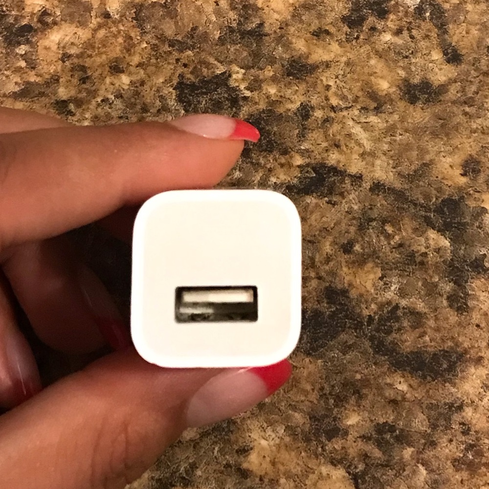 Apple cube plug in - Picture 3 of 3